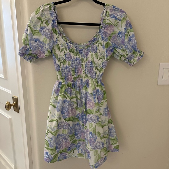 Naia in Hydrangea XS - Picture 1 of 1